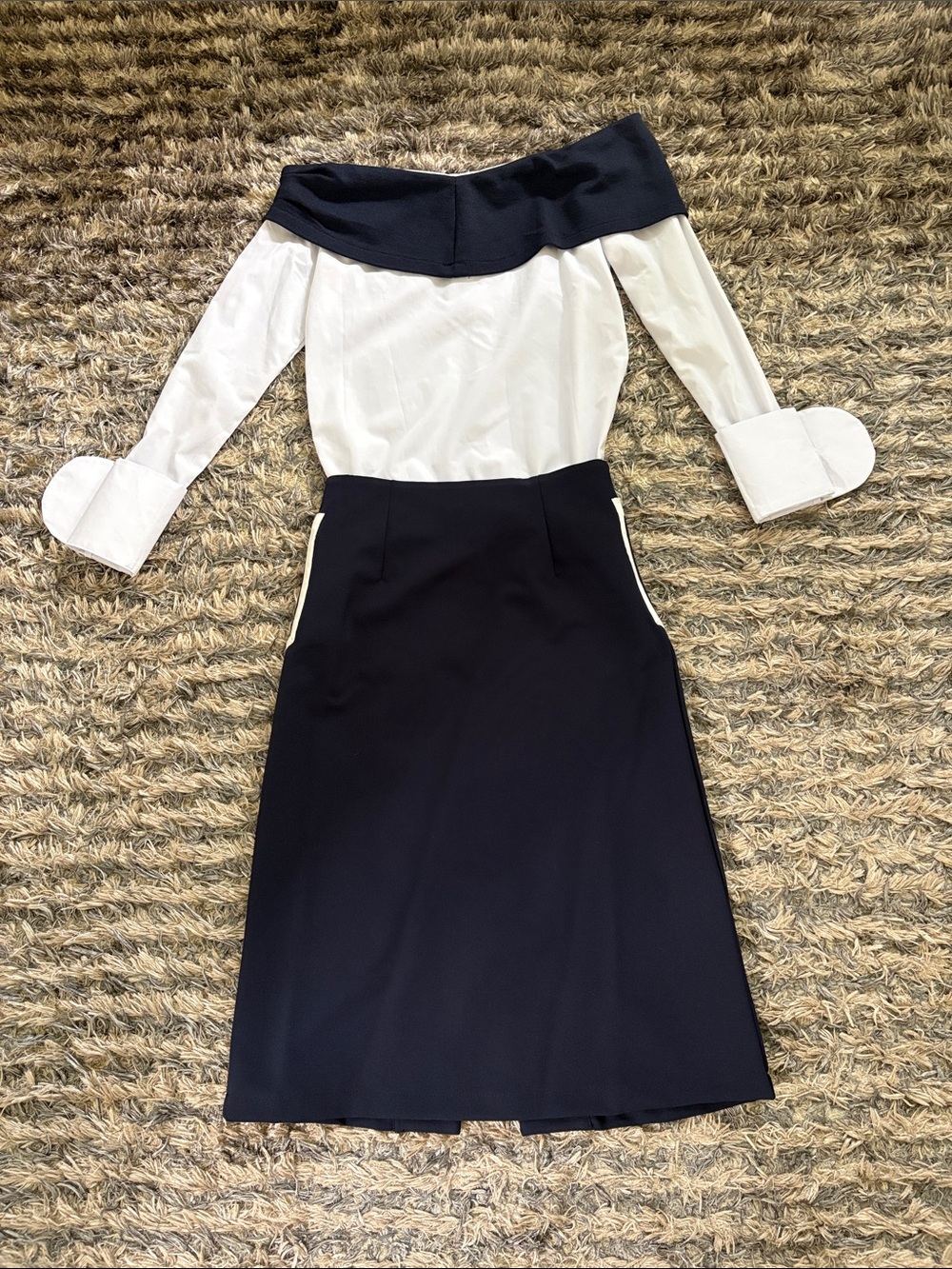 NWOT Asymmetrical Cold Shoulder Top & Button Front Midi Skirt Set Navy White S - Picture 2 of 16